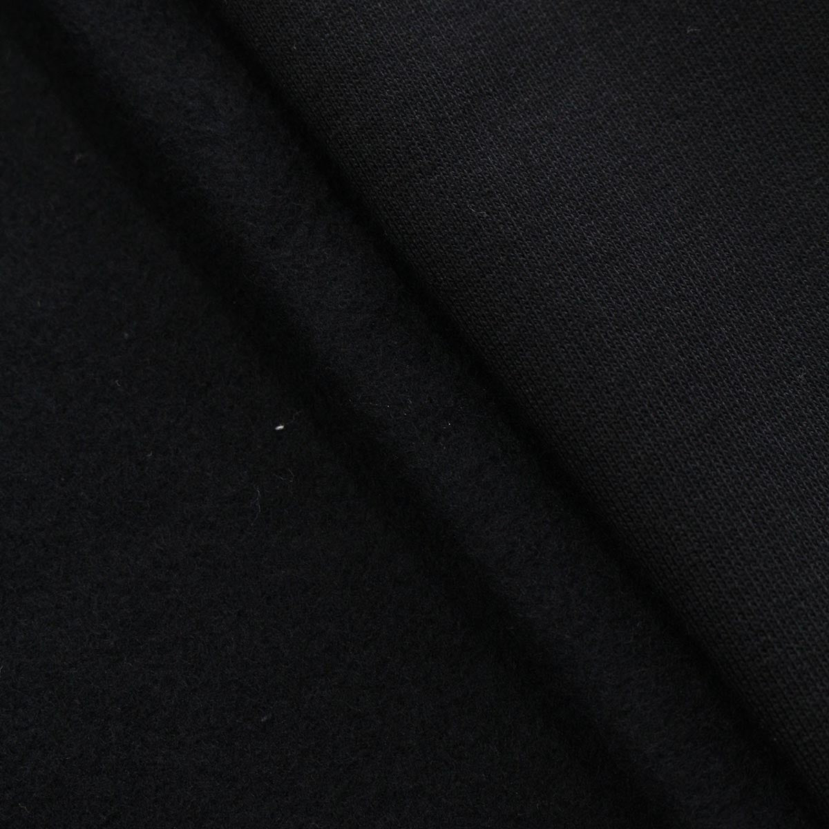 DRESÓWKA DRAPANA CZARNA 190 CM 500 G/M2